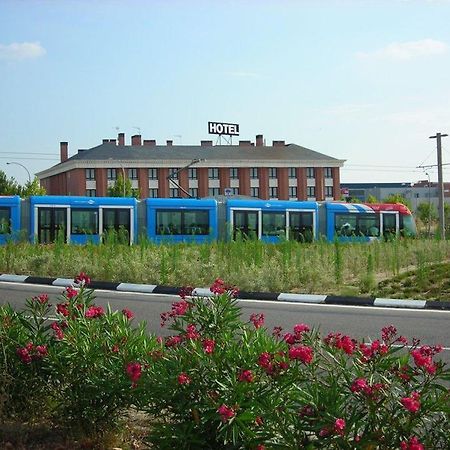 Th Boadilla 호텔 보야디아델몬트 외부 사진