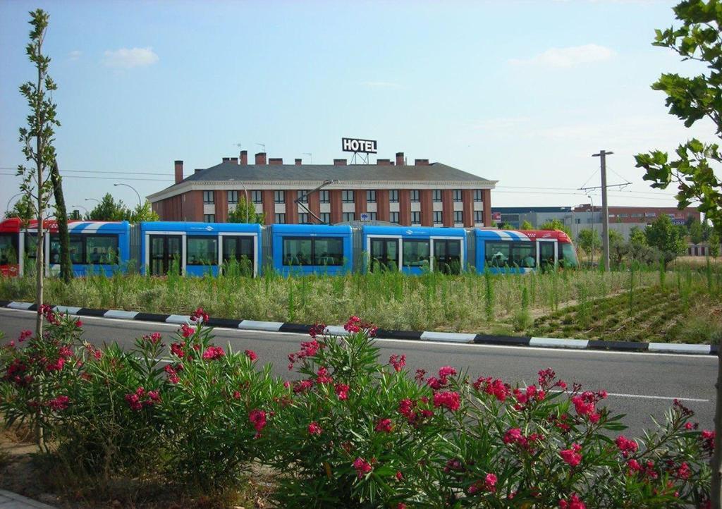 Th Boadilla 호텔 보야디아델몬트 외부 사진